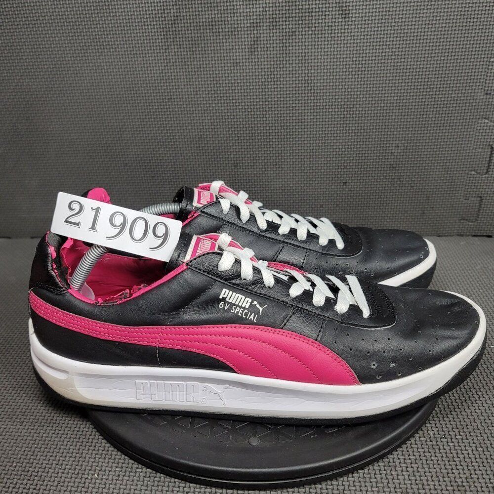 Puma Men's Black and Pink Sneakers